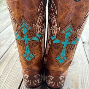 Corral Cowgirl Boots (circle G)